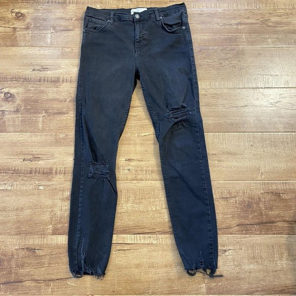 Free People Woman size W 29R Black Skinny Denim Jegging Jeans Distressed - Picture 1 of 9